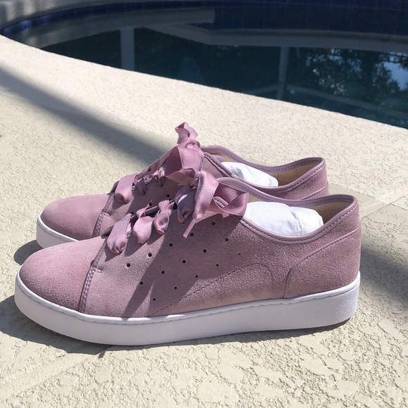Vionic Shoes - 🆕 Vionic-Purple Casual tennis shoes